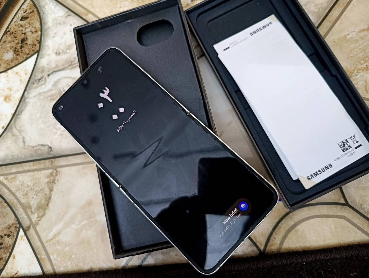 للبيع Samsung Galaxy Z Flip7 FE

- اللون: أبيض 🤍
- السعة: 256GB
- الرام: 8GB
- شاشة داخلية 6.7 إنج AMOLED 120Hz
- شاشة خارجية 3.4 إنج
- كاميرا 50MP
- يدعم 5G
- الجهاز نظيف وبحالة ممتازة.
- يجي وياه الكارتون الأصلي.

السعر: (850)وبي مجال 
🔴مكلف بل نشر فقط للاستفسار: ***********
