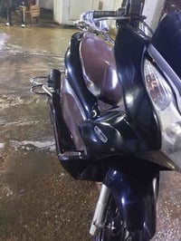 درجة PCXجيل اول يابني محرك 150 للبيع دراجه كهربائياته كله شغله ستان حس...