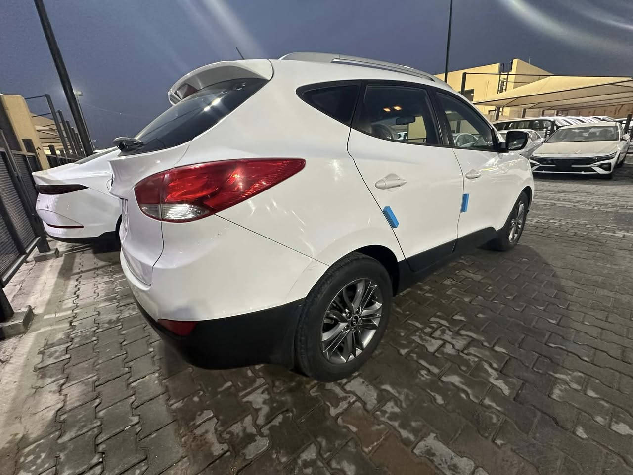 لسلام عليكم 
للبيع توسان موديل 2015 خليجي  رقم بغداد دولي بأسمي شخصياً 
سياره فول موصفات 
محرك 2000دوش 
سياره مكفوله لا صبغ لا تبديل 
السعر 147 مكان سياره كربلاء 
اي ستفسار اكثر اتصل ‭
‭٠٧٧١ ٤٤٩ ٨٤٦٠‬ ‬
