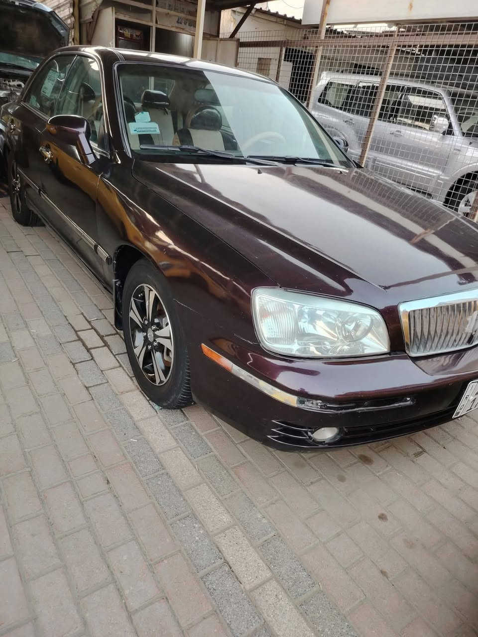 السلام عليكم سونتا كراند فول مواصفات كير ومكينه هسه شادهن حاوية 3/800/جي سكس سياره فول موصفات كشنات كهربائيه ذاكرة ميموري سايد دروف سنتر لوك سستم سماعات شاشة كبيره كاميرة خلفيه مراوح جدد سياره مصبوغه حزام جماليه رقم دولي تحويل مباشر رقم مميز منضومه زنون ليت تبريد ثلج تدفئه تخم تاير ويل كاب جديد العنوان بغداد ***********
