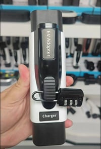 حرصا منا لتوفير مستلزمات الحماية والأمان  وفرت لكم شركة سراج  لشواحن ا...