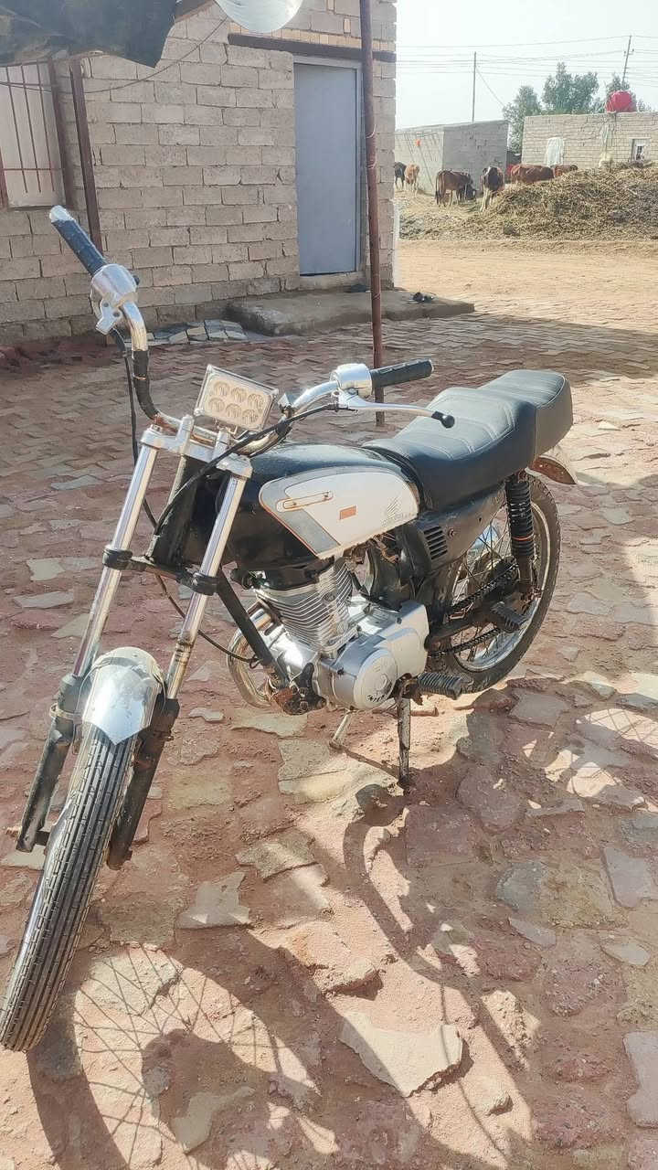 انتنس للبيع بدون ب 400وبيهه مجال 
***********
