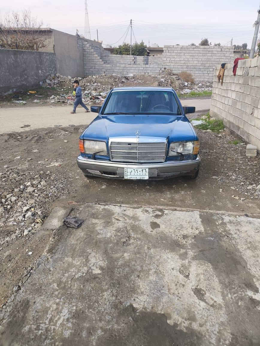 سلام عليكم مارسدس باب طويل بدون ضربه سنويه خضره صاقطه ٢٢ محرك كير كفاله 300 بطه مكاني صلاح الدين تفاصيل خاص السعر ٣٠ وبيه مجال
