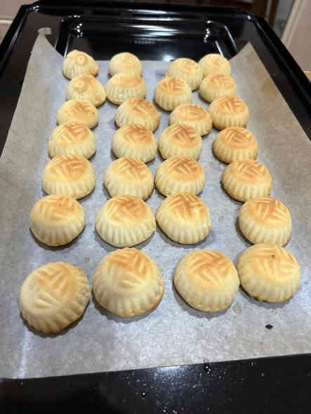 اللهم صعل عل محمد وال محمد
كليجه مشكل ب ١٠ كيلو اكو بنات هوي دا يرسلوني يكلولي احنه حالتنه كلش ضعيفه مانكدر نشتري قالب كيك سويلنه عروض هاذ العرض الكم وال اي احد يشوف منشوري سعر قالب ب ١٠ ستيكرات هديه توصيل حسب المكان وتريد تجي بدون توصيل مكاني بغداد
حجز عل رقم *********** @إشارة
