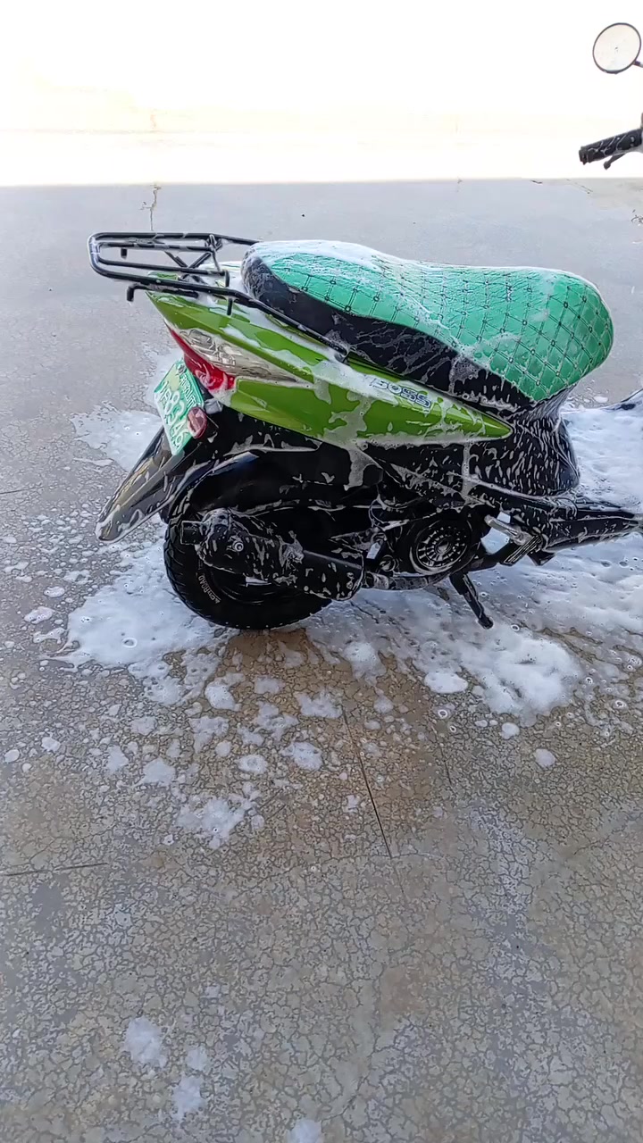 سلام عليكم 
دراجه ادرس صيني للبيع دراجه جانت تشتغل نص نكره بس بدلت لكور وبعد ماشتغلت شي تكلي مامسنترهه وشي تكلي لضاغطه مكعدهه غلط ابيعلك هل موجود سعره 250 وبيها مجال ملاحضه صاله يوم من طفت والمكينه خرسه تخبل لاتنقيص ولاتبخير لشراي بخدمته هاذه رقمي ***********خاص موجود
