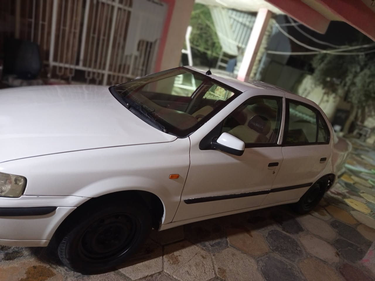 السلام عليكم سمند للبيع موديل 2011 مكينه او كير خير من الله سنويه بسمي تحويل ثاني  يوم رقم بابل خصوصي كهربائيات شغاله مبدل بيه باب مال سائق او جاملغ خلفي السعر 33او بيه مجال المكان حله مركز مدينه رقم الهاتف  ***********ما متواجد خاص
