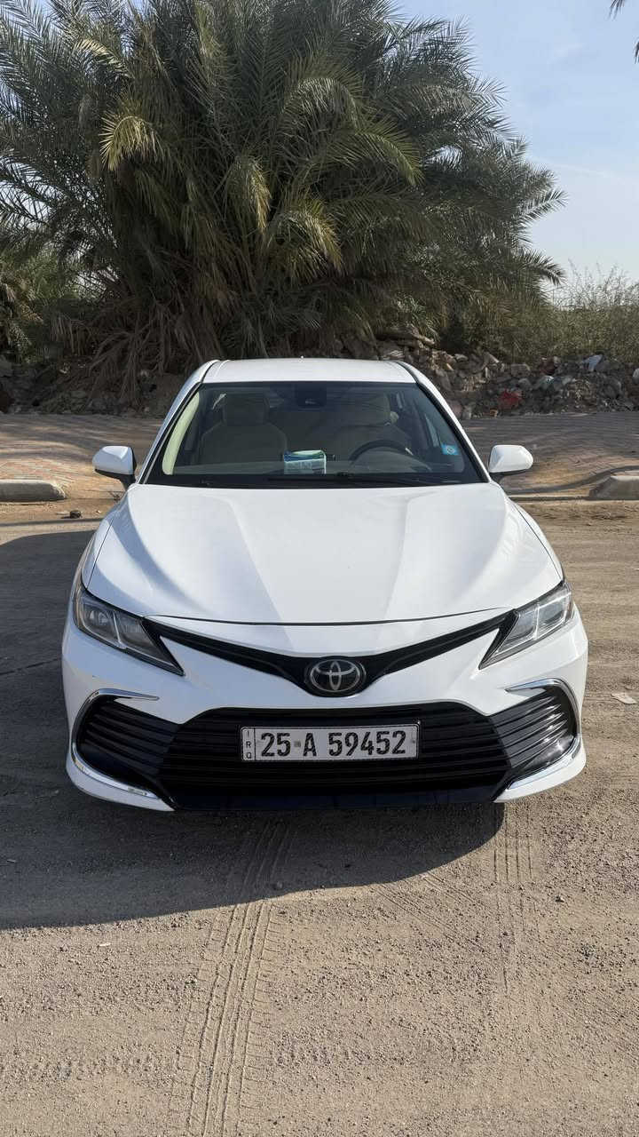السلام عليكم بيع فقط
رجاً شراي أخليك على راسي / ماشالله تبارك الرحمان سياره احله من الصوره 
تيوتا كامري 
لون ابيض 
موديل 2023
مواصفاتLE معروفه
تحكمات ستيرن 
كشن كهرباىي
ويل كروم 
شاشه + كامرا 
 شرط التحويل 
ضرر قطعتين صبغ (بنيد+جاملغ السايق )
مكان السياره صلاح الدين بيجي  
السعر  195  وبيها مجال للطيبين 
للأستفسار***********
