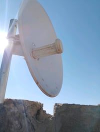 نانو ستيشن مستخدم بحالة جيدة للبيع. الجهاز ممتاز لتقوية إشارة الإنترنت...