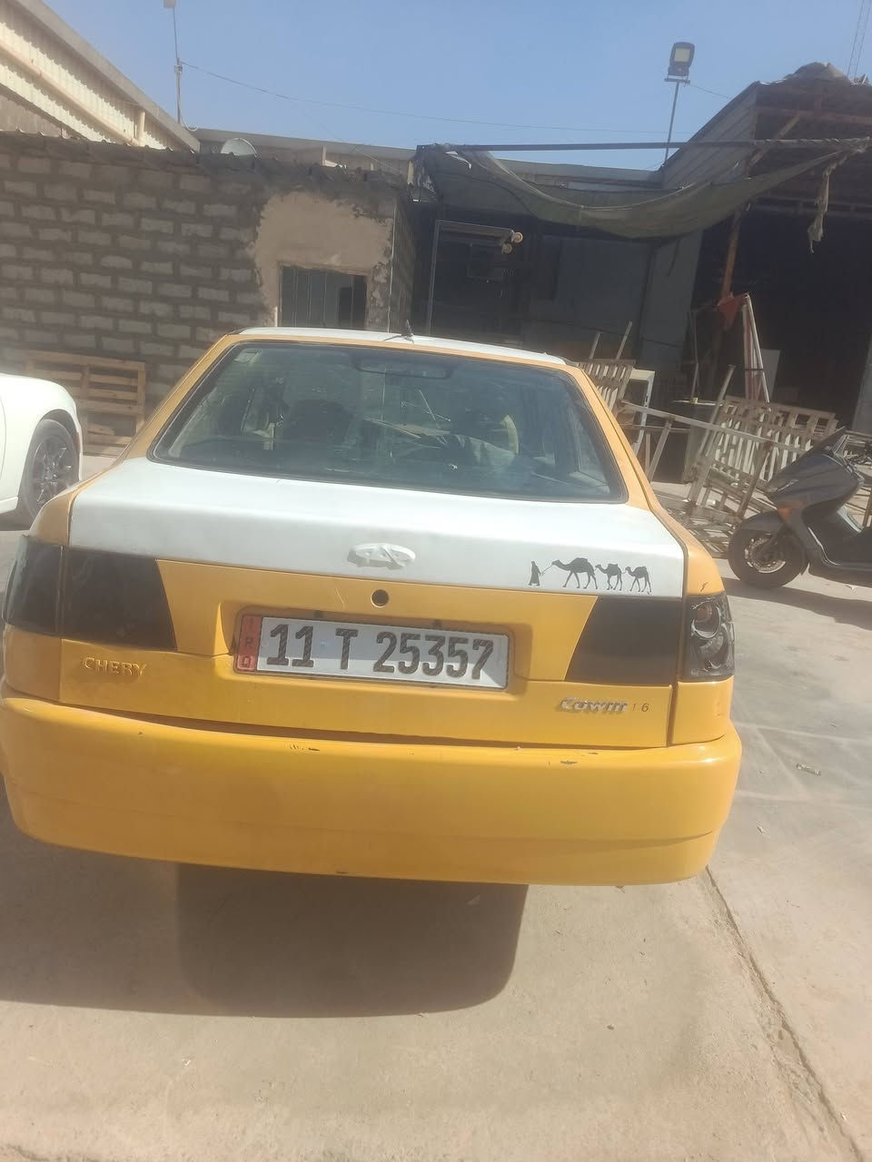 السلام عليكم 
للبيع شيري كوين 2009 محورة كورلا القديم كير ومكينه جدد  تايرات جدد منضومه بانزين كاملة باسمي مصفرة هيئة وغرامه سنوية بعد سنه داخلة هزه جديد مساقطه رقم بغداد انكليزي رقم تليفون *********** السعر ٢٢ وبيها مجال مستعجل ع بيع
