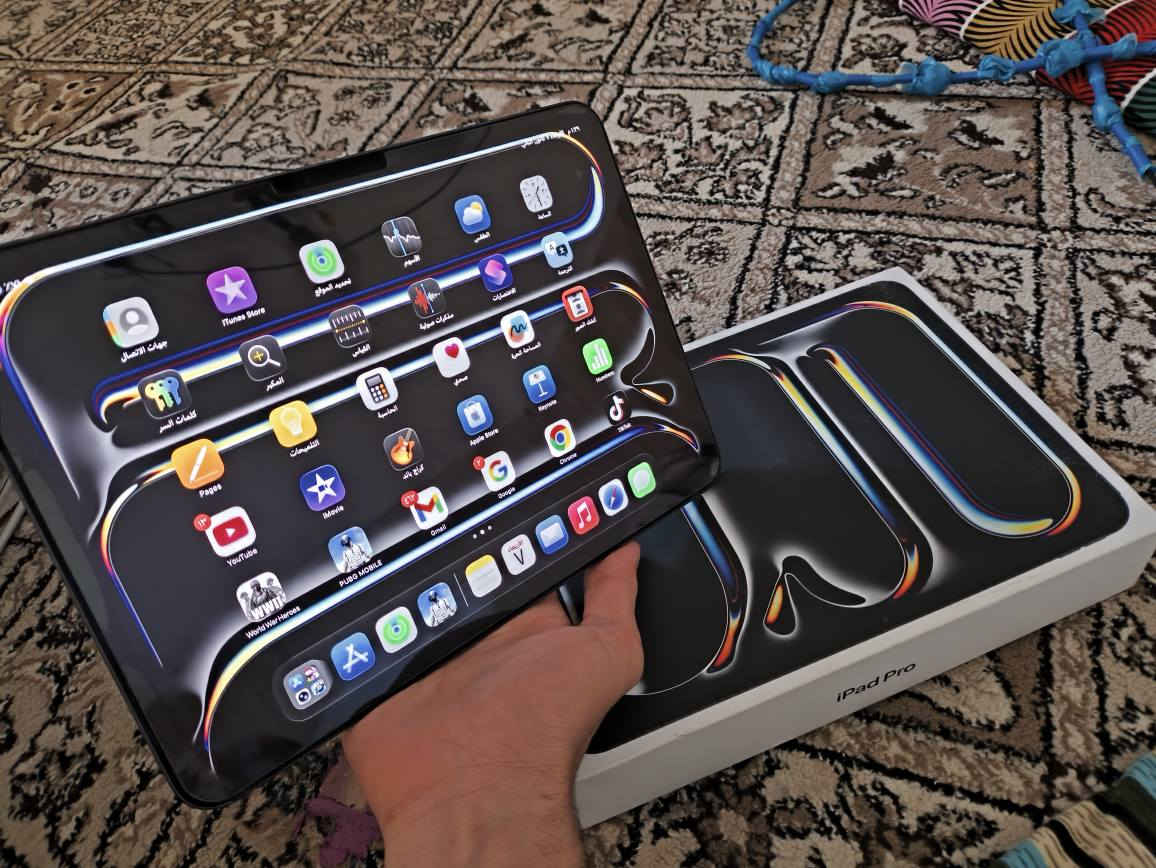 ايباد m4 للبيع لوك بعده نظافه 99% ضمان بعده باقي كدامك 9 تشهر مستخدم 3 شهر تجي تفحصه كامل وتودي اي مكان يعجبك مكاني كركوك *********** سعر مليون
