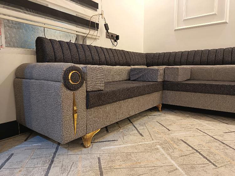 🔨 تجديد ديوان قنفات 🔨

✔ تجديد القماش
✔ تجديد الإسفنج
✔ تغيير الفصال

💰 سعر التجديد: 50 ألف دينار للمتر
🚪 نأخذ الديوان من الباب ونرجّعه للباب
📍 وين ما كنت داخل الموصل 

🛡 ضمان الإسفنج 5 سنوات
🧽 نوعية الإسفنج: هاي إكسترا

🆕 الديوان الجديد
💰 الأسعار تبدأ من 60 ألف دينار للمتر

📍 العنوان:
الموصل – سومر  حي الصحة
بعد سايدين الحاصود
مقابل دوميز

📞 رقم الهاتف / واتساب:
***********
✅ واتساب متوفر
