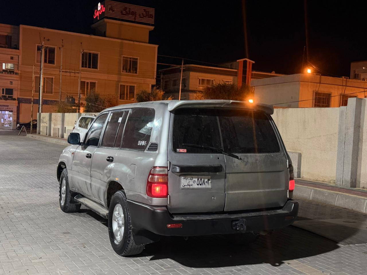 سلاو له هه موو لايك 
مونيكا 2003
ده شبول به رز
ناوزه رد
مه كينه و كير به شه رته 
مه كينه ي گازي سؤبه ره
زؤر به كيشو هه لمه ته
پيش اكسل
توندو توله
ئارم و اولياتي به شه رته
هه مووگياني به شه رته
بؤياغ عام
نرخ 58كلاو توزي معامله
*********** شربازهير, السليمانية
