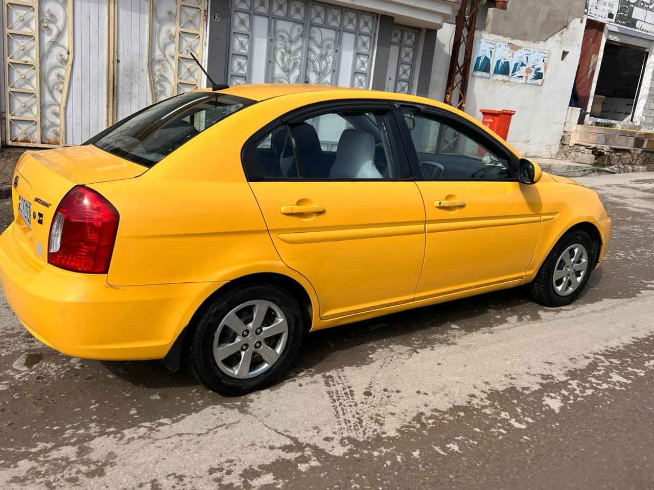 اكسنت دبدوب 2011 امريكي
ضرر بوند بدون دواخل وتلقينتين معجون
محرك وكير شرط
داخل نضيف +شاشة كبيرة
السعر :98 ورقة بيها مجال بسيط 
رقم الهاتف:***********
