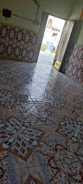 بيت زراعي امساحه 600 يتكون من ديوان و4 غرف وصاله كبيره صحيات البيت سراميك كله سقف سندويج زائد مشتمل صغير ويا  المكان زبير منطقه دواجن ماي حلو وكهرباء بي بئر رتواز  المزيد من تفاصيل واتساب *********** البصرة
