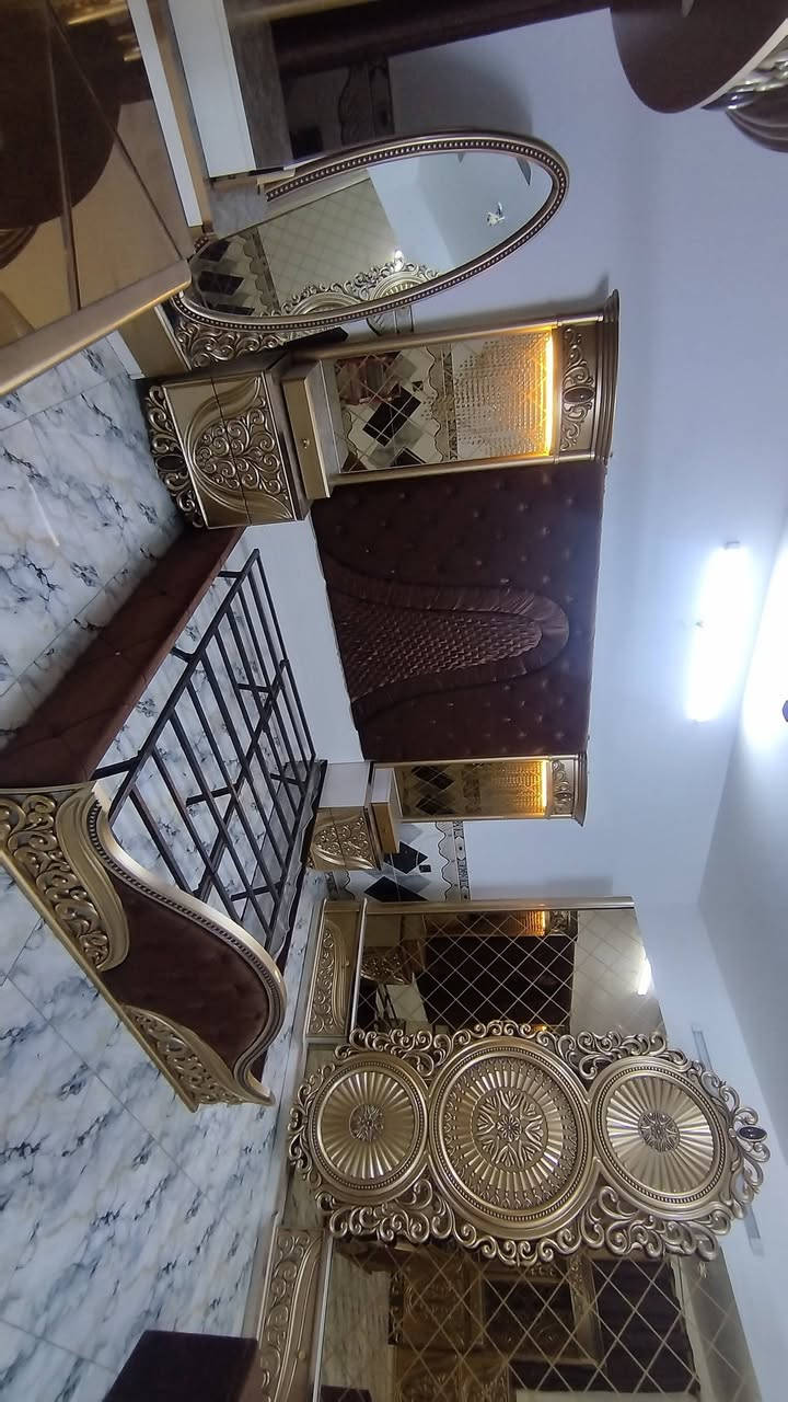 غرفه ملكيه للبيع الغرفه نظيفه نظافتها 100% كلش ضخمه على موت الشيله استفسار على رقم التليفون ‏‪0771 117 4790‬‏

