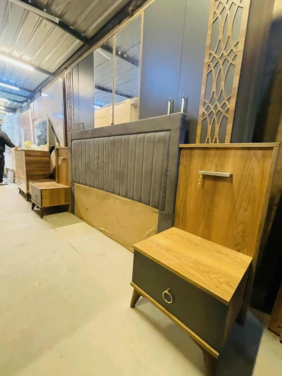 نضافة فول 500معا شد ونقل داخل بغداد ***********
