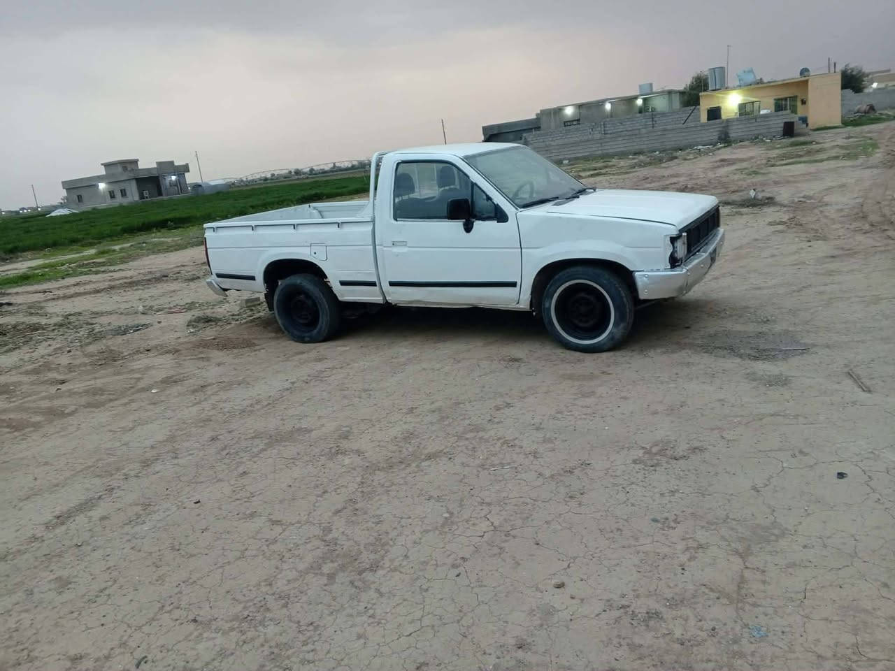 مكلف بالنشر
بيكم نيسان موديل ٩٠ رقم فحص انبار بيها سنوية ابيع حبل مكفولة دولة أو عشائر كير محرك نضيف صدر أمامي خلفي نضيف كهربائيات شغالة السيارة حلوة واقتصادية مابيها نقص كلشي مكانها صلاح الدين العلم اربيضة السعر (١٣)
***********
