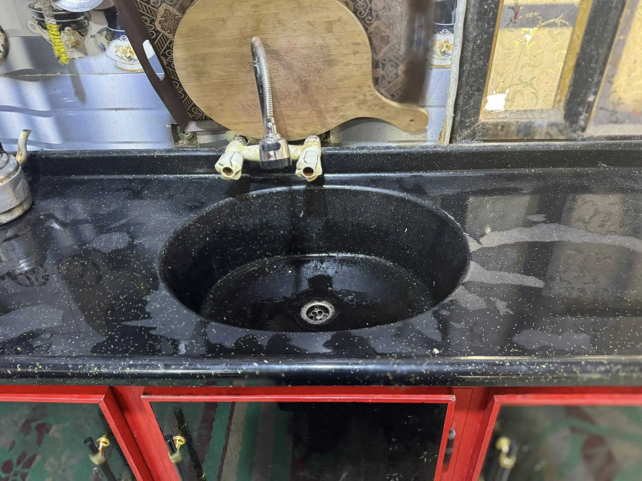 كونتر استعماله كلش قليل وبعده جديد  السعر مليون و250 وبيه مجال اليحب يستفر يخابر هاذالرقم  ***********
