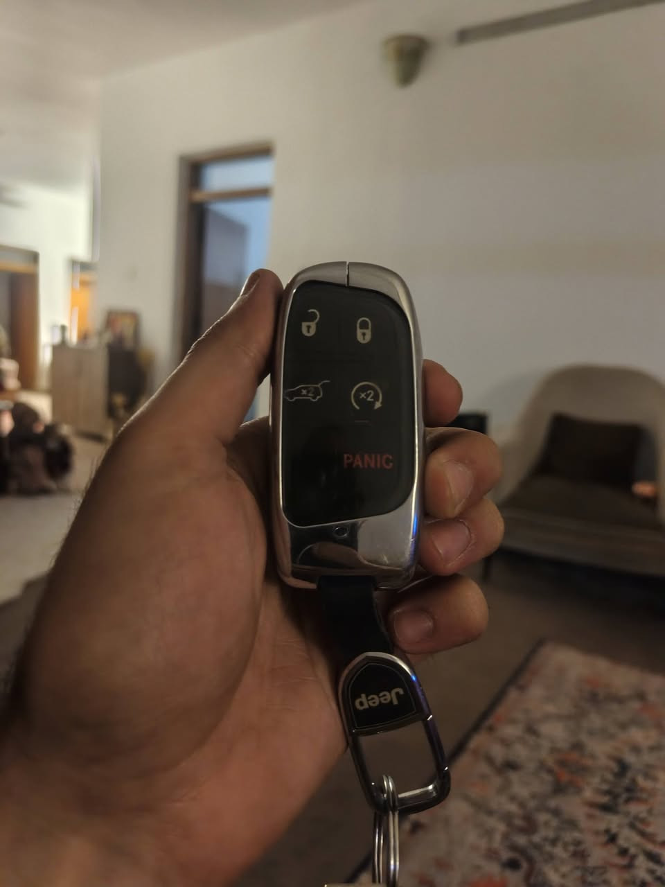 السلام عليكم ‎جيب كراند شيروتي  2018 ليمتد
‎170 الف ماشيه
‎بدنة امامية فقط صبغ بنيد 
‎محرك كبس مكفول 3500 6 سلندر 
‎مواصفات فول 
‎صدر جديد 
‎تدفئة بالكشن 
‎جنطة كهرباء 
‎سعرها 190 او مراوس بفورد f105 او جمسي سيرة او جمسي يوكن  2015 فما فوق فئة SLT
‎تاهو   2015 فما فوق LTZ 
‎ 
‎*********** 
‎***********
