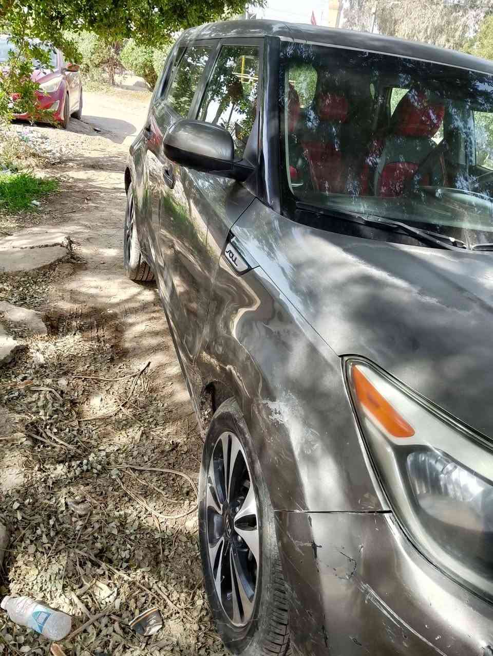 كيا صول موديل 2016 مكينة 2000 GDI مكينة كير حدادية كهربائيات تبريد تدفئه تخم تاير كله مكفول حادث امريكا قبق جنطة تبديل وجاملغ امامي جهة السائق تبديل بدون قطرة دواخل وبيها بالعراق خاملغ امامي الايمن بارد وكلشي موضح بالسونار رقمها بابل باسمي ومكانها بابل المحاويل للاستفسار الاتصال *********** علما اني مكلف بالنشر السعر 100 $ وبيها مجال
