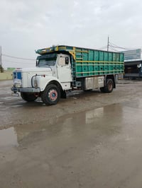 سكانيا 111 • رقم نكليزي • شاصي بلادي