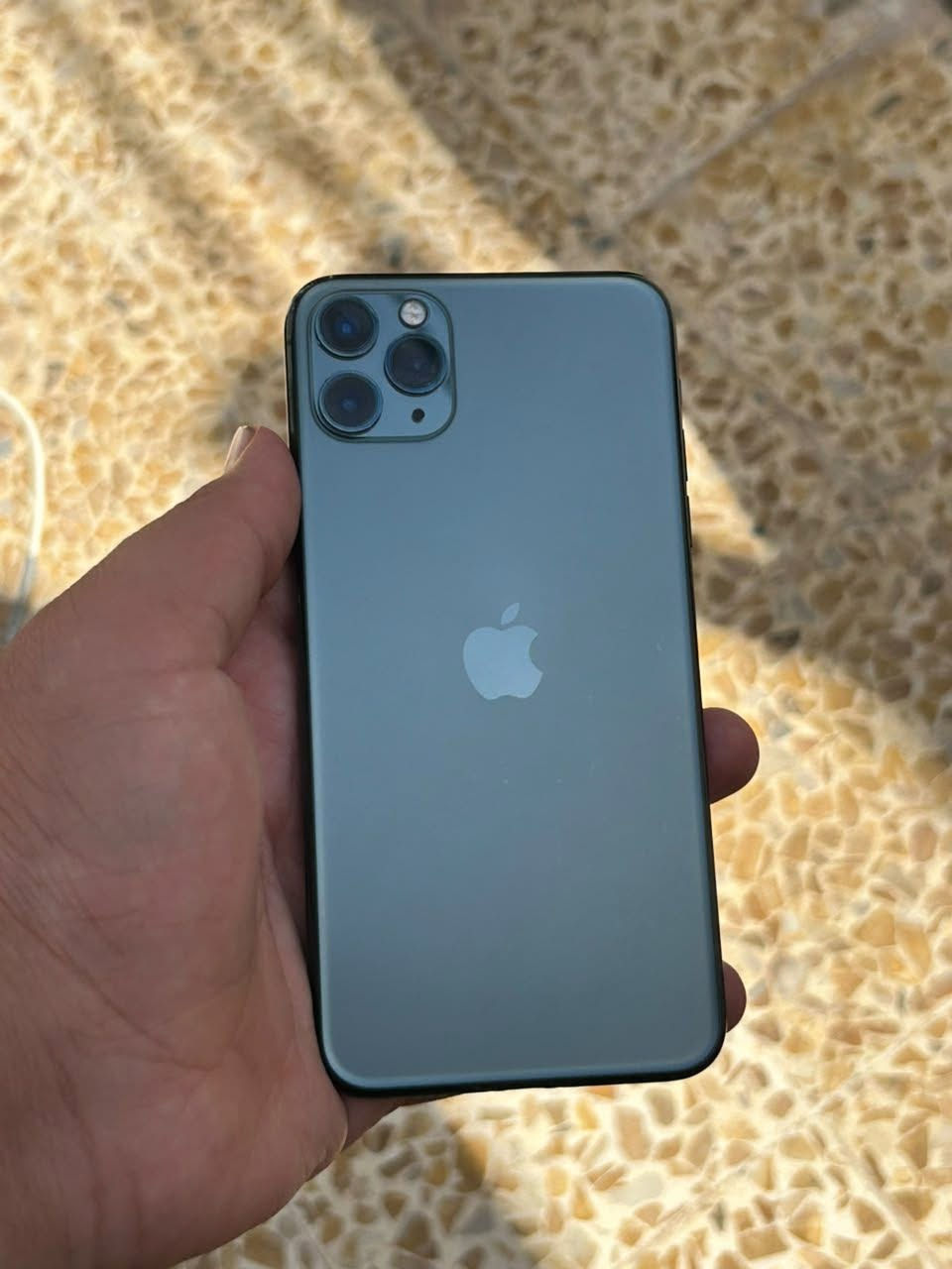 سلام عليكم
iphone 11 Pro Max
ذاكرة 256
بطارية 100
مبدل شاشة
فيس ايدي واكف
تك سيم
جهاز نضيف كدام العين 
تجي تفحص وتاخذ 
سعر 230 وبي مجال 
الاستفسار اكثر اتصل 
***********
مكاني موصل ايسر
