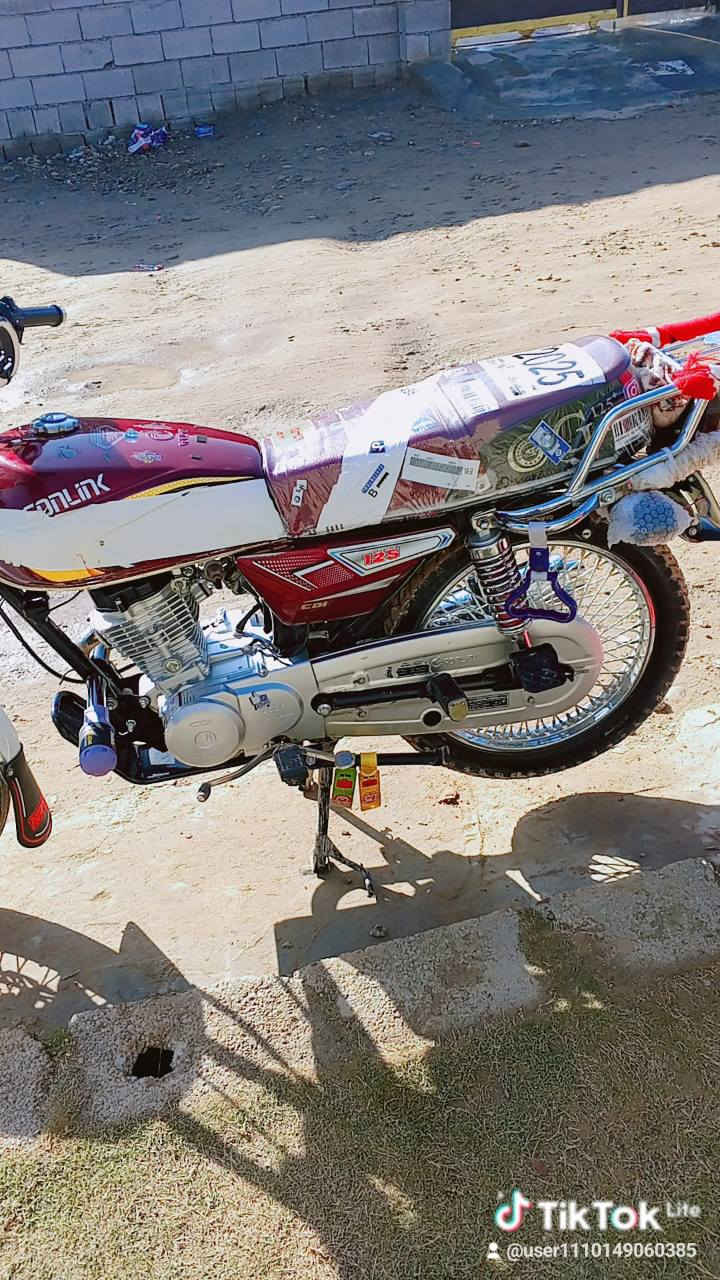 ***********
دراجه 25 مقفوله عامه محرك ما مفتوح صلاح الدين
