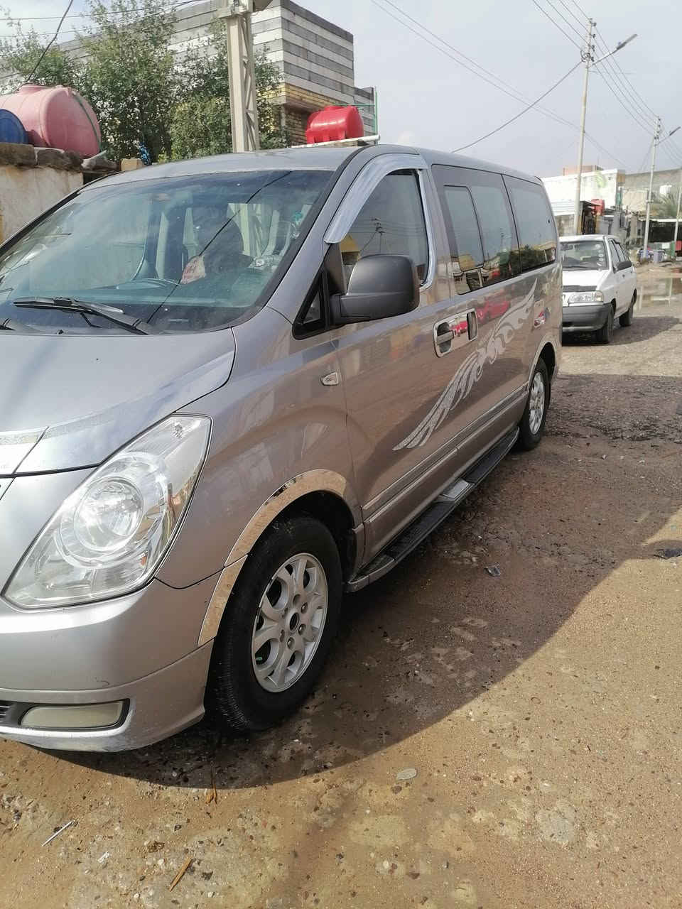 استاركس للبيع موديل١٢ اصل السعر١٧٥ مكاني البصرة فاو الشراي يتصل ***********
