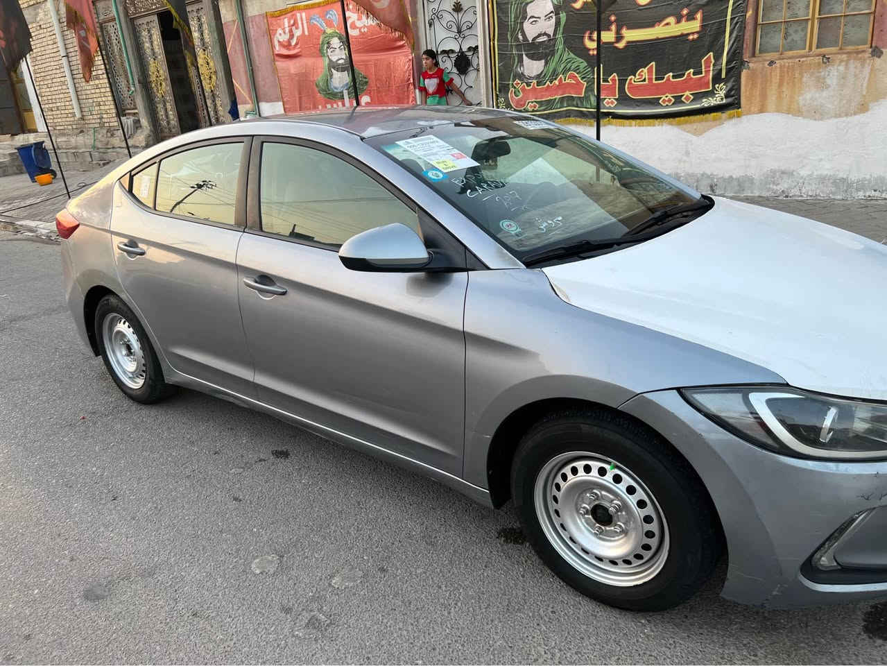 السلام وعليكم هونداي النترا ٢٠١٧ بسمي سنويه جديده رقم جديد مكينه كير حداديه جدد وارد امريكي بيها فقط بنيد والباقي مبي شي لا لغد ولا شاصي كلشي مبيهن مكانها البصره السعر ١٢٠ وبيها مجال قليل *********** البصرة, العراق
