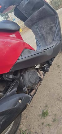 دراجة بلاد كلها ختم واحد نظافة الكفرات ٨٠ بالمية كهربائيات كلها شغالة ...