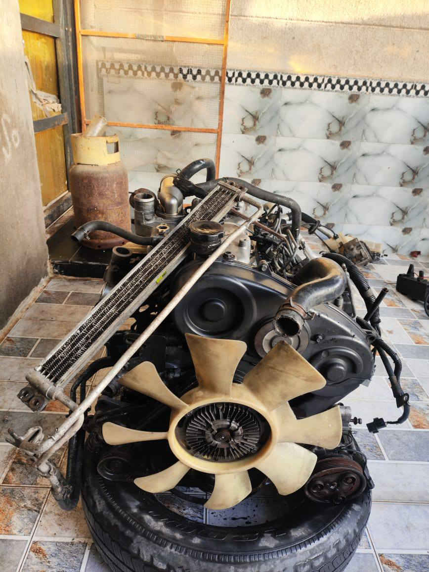 العنوان بصره مكينه كامله هيه او تفرعاته المكينه مفتره بيه سبيكه  او كاضت طكت عندي الصونده مال الدينمو او ذبت الدهن او كضت الرقم ***********
