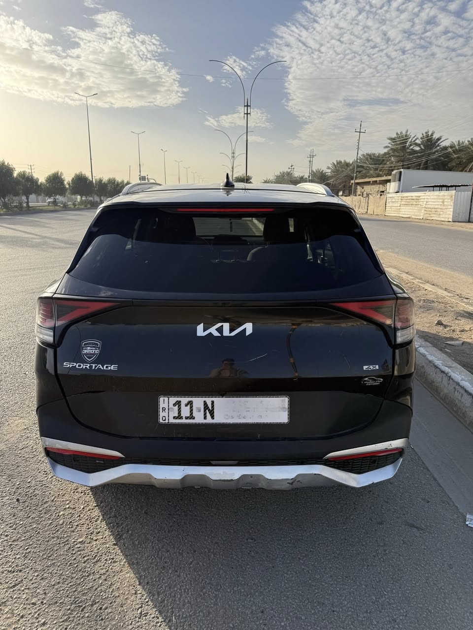 سبورتج موديل 2023
وارد امريكي ضرر قبق الجنطه فقط 
السياره بيه ملاحضات واضحات بالصور ابيعه على وضعه 
ممشى السياره 69 ميل 
مواصفاته نص فول
رقم بغداد انكليزي 
سعر السياره17،500$ وبيه مجال 

مكاني كربلاء المقدسه
***********
***********
