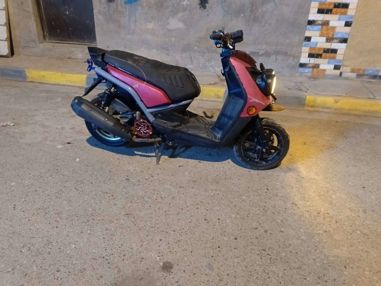 سلام عليكم دراجه سكنس جبلي البيع مكينه 58بلادي دراجه وكاله السعر 950وبيه مجال حك الجيه دراجه نضيفه ومستعجل علهه بيعتهه المكان المشتل قرب مطعم الف عافيه ***********
