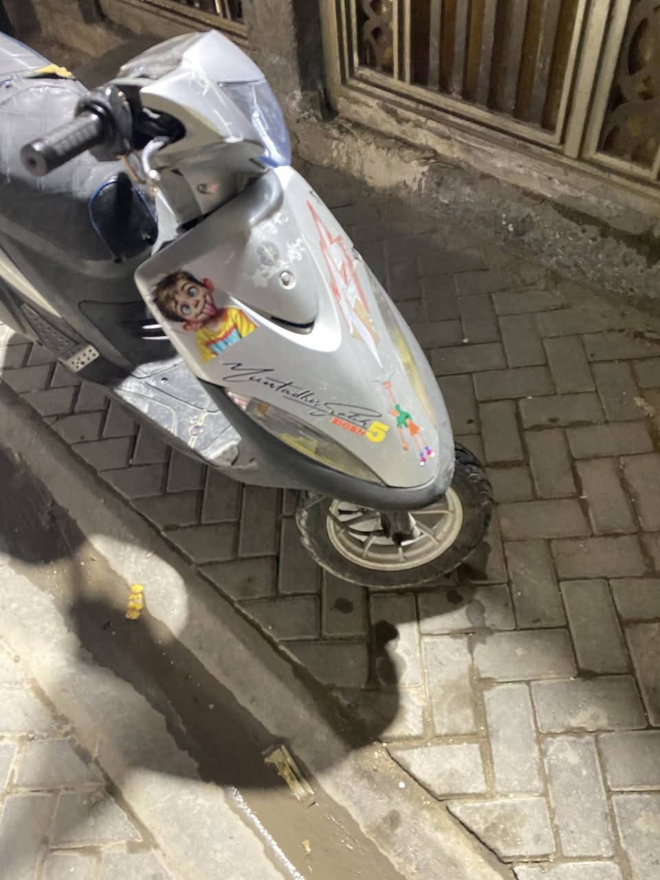 سلام عليكم دراجه ماكس عدله الدراجه خير من الله نقصه عندو ودبل امامي محرك فول ومكفول سعر الدراجه 700الدراجه شهرين من نزلت من الرمبه العنوان بغداد مدينه الصدر رقم الهاتف ***********
