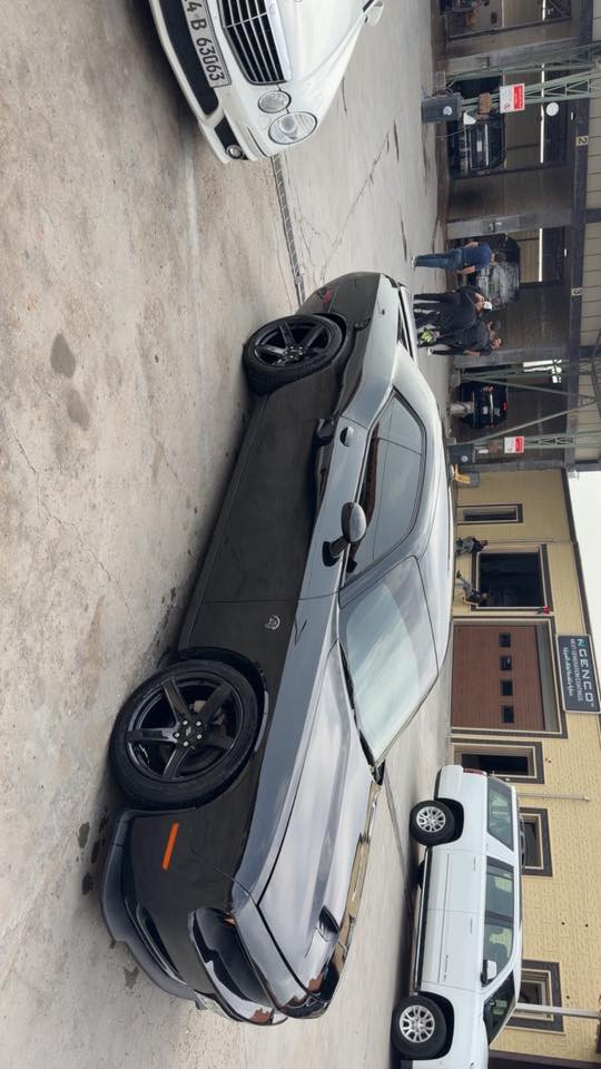 للبيع Dodge Challenger SXT Plus موديل 2021
• SXT Plus
• رادار
• ويل نجمة
• بصمة وتشغيل عن بُعد (Remote Start)
• السيارة حادثة كما موضح بالصور

السعر: 16,800$
يوجد مجال بسيط للجادين فقط.

للاستفسار التواصل خاص.

0773 888 9808
