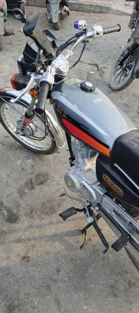 دراجه سكنار صارلهه 4 يام من طالعه من المعرض كفاله عامه ب770 الستفسار 0...