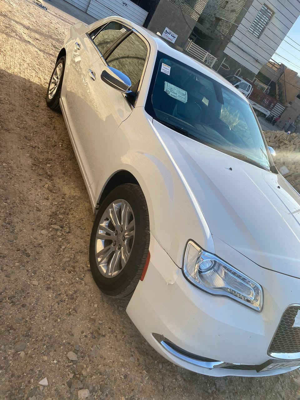 السلام عليكم اوباما 2020 اصل ماشيه 41الف يعني زيرو فول مواصفات ويل مكسيكي اصلي فقط خشم الجاملغ تصليح بدون اي فتح ***********المكان بغداد
