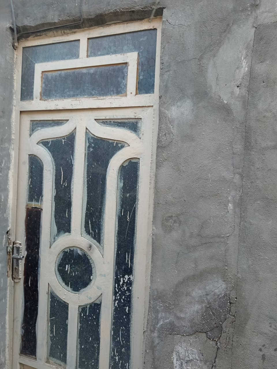 السلام عليكم
دار للبيع طابو صرف
حلة التعيس ثاني بيت عن التجاري
مساحة ٤٧م
سعر ٣٠ مليون
ورثة
الواجهة ٦م
طابقين
عكادة
يحتاج ترميم
للاستفسار***********
***********
*********** ابواحمد لبيع وشراء العقارات في بابل مكتب البيت الأمين حلة نادر الأولى قرب آسواق الجمل ملاحظة نستقبل جميع عروض البيع والشراء والايجار الرهن
