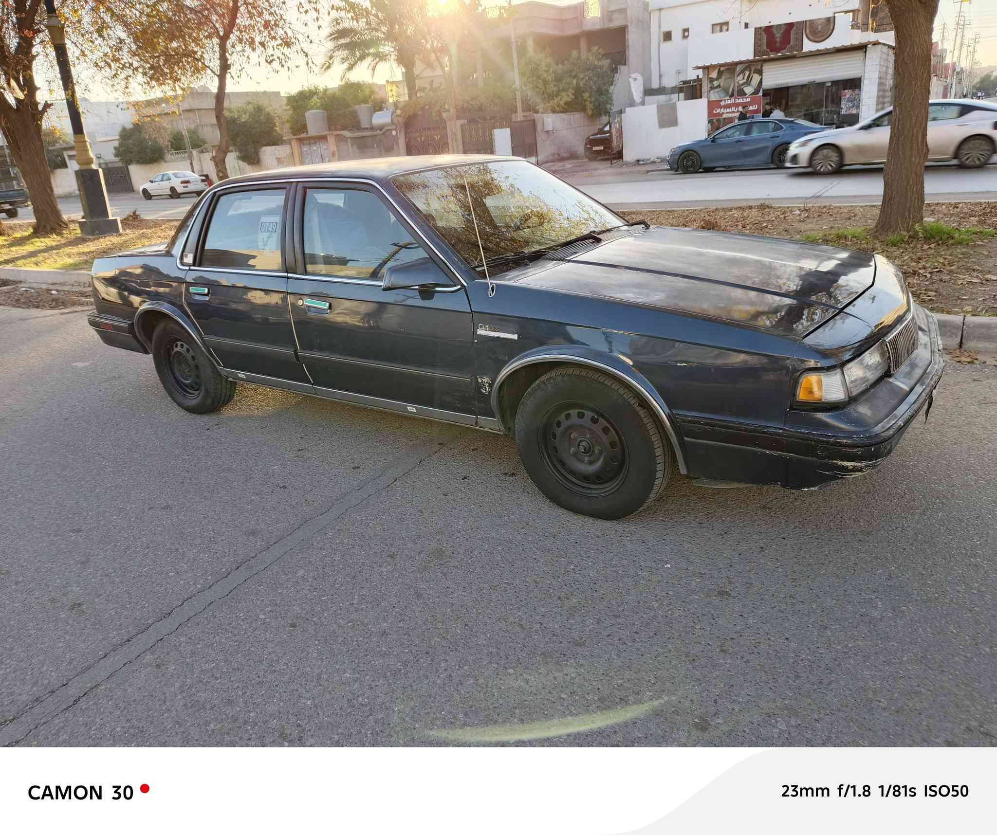 للبيع اولدز موديل 1990 رقم نينوى سنويه خضره لل2019 شرط التحويل والغرامات كير ومحرك بلشرط كير اوتماتيك كهربائيات شغاله شاشه داخل نضيف باتري جديد تايرات جديد السياره بلاديه السعر 27 ومجال قليل عنوان السياره في كركوك 
***********
***********
