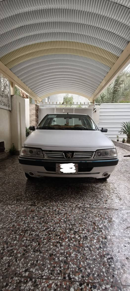 سلام وعليكم بيجو جي ال اكس موديل 2010 داخل بيجي سيارة نضيفة وجاهزة كير مكينة حدادية خير من الله تبريد تدفئة شغالات كهربائيات كلهة شغالة بيهة صبغ جاملغ خلفي يسرة وباب خلف السايق اثر شخوط دوشمة جديدة سنوية 29 رقم بغداد جديد مكان بغداد سعر 36 وبيهة مجال رقم ***********
