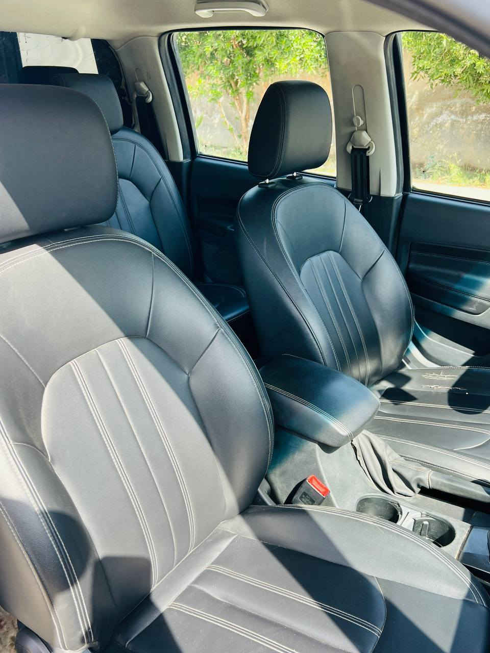 للبيع كريت ويل 2024
كفاله عامه رقم انگليزي 
تحويل مباشر 
ماشيه 60 ألف فقط حقيقي 
المكان الناصريه 
***********
السعر 135
