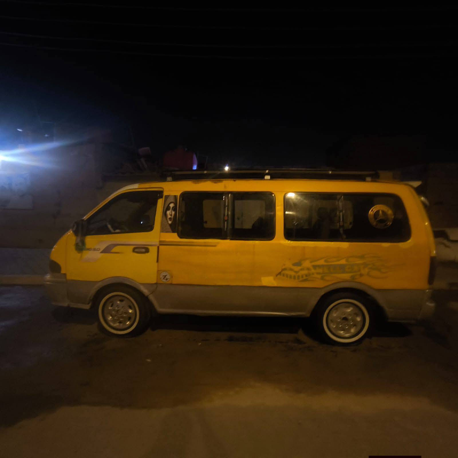 من رخصت الادمن سلام عليكم للبيع كيه بريجو موديل(98) مصفره من كلشي تحويل ثاني يوم 
حداد نص عمر  بدي شوف العين دواخل نضيفه مكينه خير من الله كير خري من الله تخم تاير جديد 
كهربايات شغاله سعر (28) وبيه مجال بيع مستعجل  مكلف مكلف بل نشر رقم صاحب سياره بي وتساب وتصال *********** مكان سياره البصره الزبير
