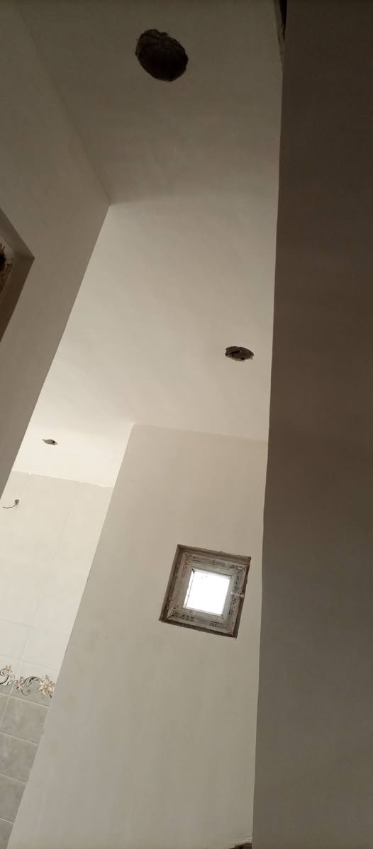 سلام عليكم اني خلفه مبيظجي متفرغ حاليا شغل درجه اولى وباسعار مناسبه مكاني  بغدادقريب حي النصر وشتغل تصليحات  واخذ  قطعي ***********
