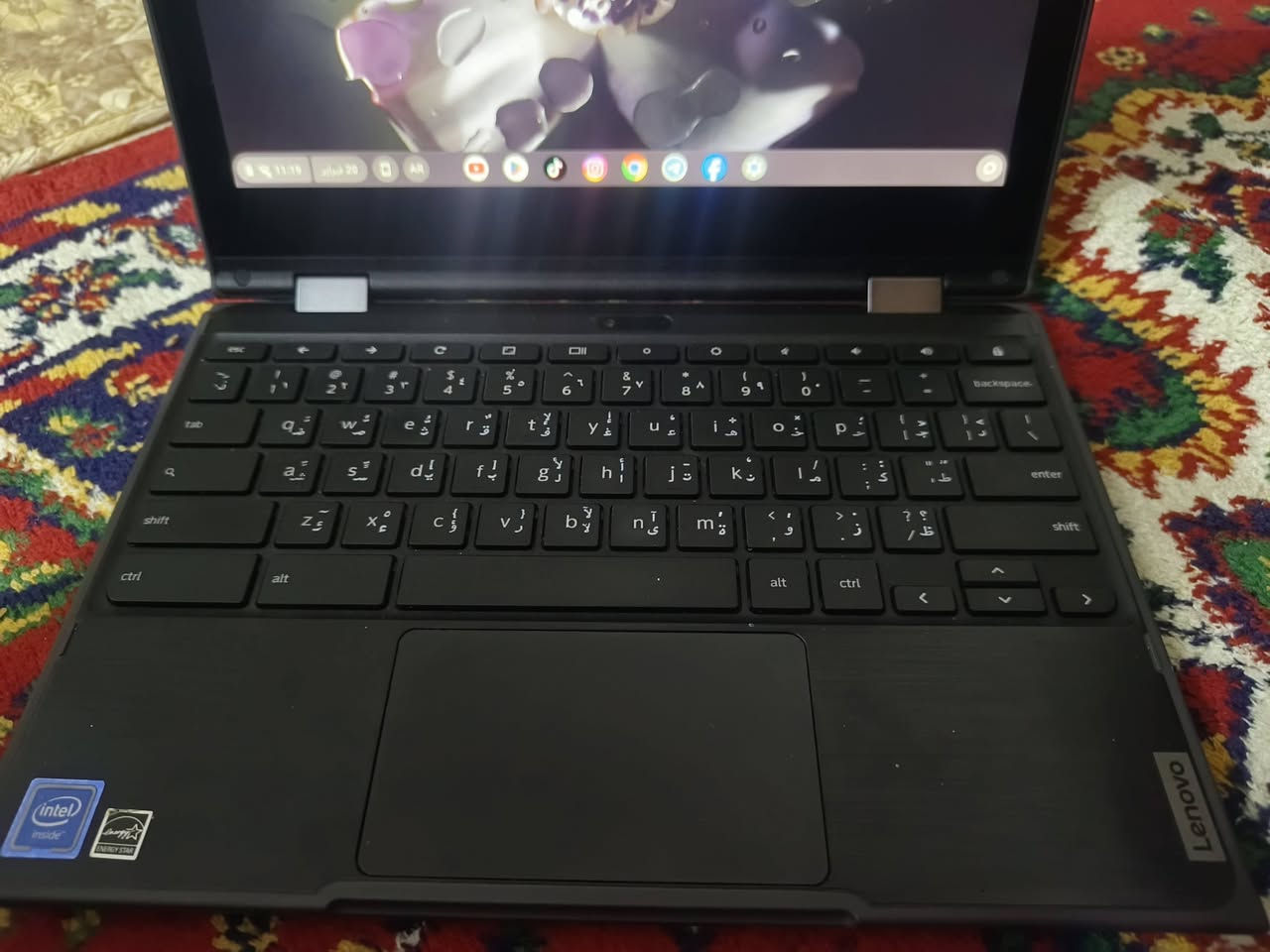 لابتوب لمس قلاب 360 ليونفا نظام اندرويد كروم ذاكرة 32 نظافة اللابتوب 100 السعر 100 وياه شاحنه اصلية وجنطه مكاني بغداد العبيدي الرئاسة شارع 20 رقمي ***********
