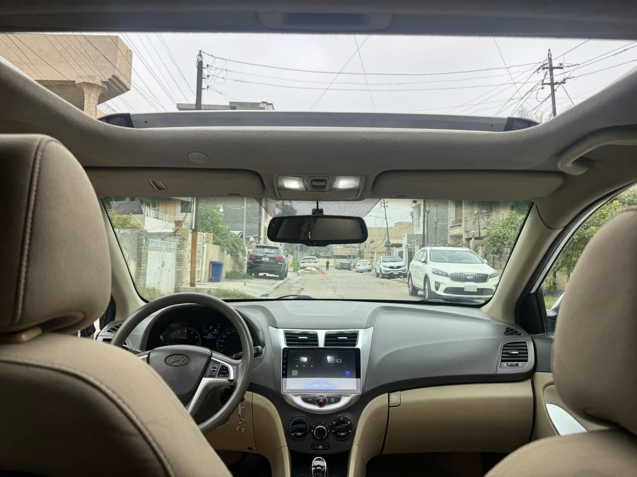 السلام عليكم
اكسنت خليجي موديل 2011
مكينة 1600 
ماشية 150 الف
فول مواصفات . فتحة سقف 
نظام ABS
شاشة + كامرة خلفية دوارة
ويل كب 
بلوتوث 
تحكمات ستيرن
حساسات خلفية
صور السونار مرفقة بالمنشور
بإسمي رقم بغداد الجديد 
السعر 95 وبي مجال بسيط
مكانها .. بغداد // اليرموك
رقمي .. ***********
Dr. Mohammed
غير متواجد على الفيسبوك
