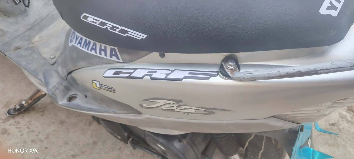 للبيع نضيفه وكامله اي نقص مابيها نكره سلف
***********
