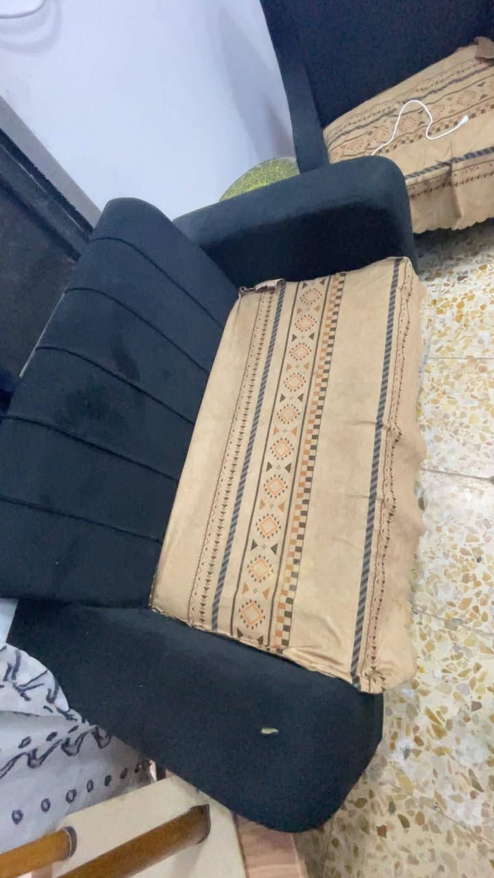 غرفه نوم للبيع وتخم للبيع للاستفسار خاص


**إذا كنت صاحب هذا الإعلان وتريد حذفه لأي سبب، رجاءا أرسل رسالة إلى الدعم الفني**