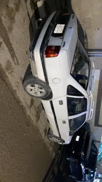 أوبل فكترا كير عادي موديل 1990 بدون تبريد باسمي السعر 30ورقه  السعر نه...