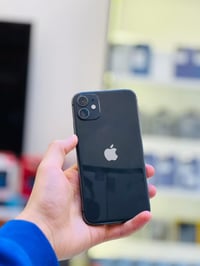 آيفون ١١ • ١٢٨ • قفل