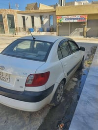 كيا ريو • ٢٠٠٦ • مكينه ١٦